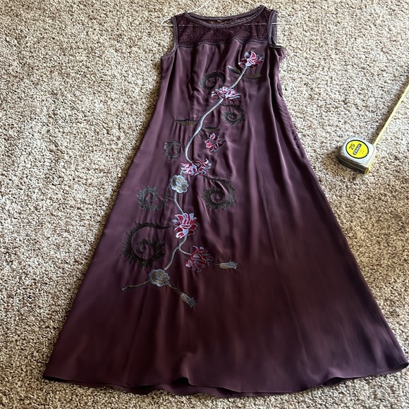 Sundance Purple Maxi Dress with Floral Design - Picture 7 of 11